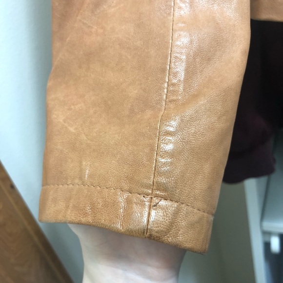 Genuine leather jacket in apricot color - Picture 2 of 3